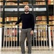 Insegnante esperto di lingua inglese con dottorato di ricerca offre lezioni per ragazzi, studenti e adulti. Perugia e online.