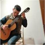 Lezioni di chitarra e teoria musicale a neofiti e intermedi