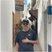 Enseignant de cours particulier en mathématiques et en anglais. 