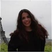 Se dan clases de física, química, matemáticas y biología