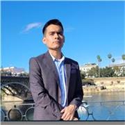 Ingeniero y profesor de informática apto para todas las edades