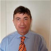 Profesor titulado con mas de 10 años de experiencia da clases de Ingles presenciales y online todos los niveles