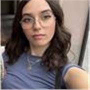 Studentessa di quinta superiore, Liceo Linguistico Falcone (BG)