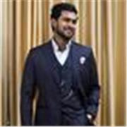 People looking to improve reading and understanding english and law.