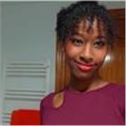 Estudiante graduada de Primaria y ESO con experiencia en cuidados y enseñanza a niños, actualmente en primer año de carrera.