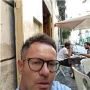 Laureato in Filosofia con dottorato impartisce lezioni a liceali . Prezzi modici e ragionevoli