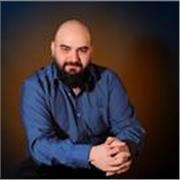 Insegnante di fotografia digitale / comunicazione visiva con AI a Torino. Corsi di post produzione per avere il pieno controllo.