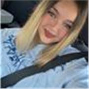 Universitaria con experiencia en dar clases y trabajo con niños, clases dinámicas y divertidas pero efectivas.