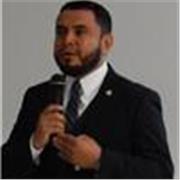 Profesor que coadyuva al proceso de enseñanza y aprendizaje a través de una postura academica que fomente el pensamiento crítico