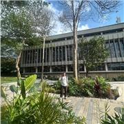 Ofrezco mis conocimientos para la resolución de trabajos y tareas además de dar clases personalizadas