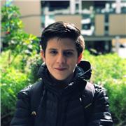 Chilean software engineer in Dublin with 5+ years’ experience, helping students grasp programming through clear, practical explana