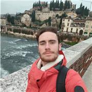 Studente universitario di scienze internazionali diplomatiche disposto a fornire ripetizioni di storia (l'area di competenze verte principalmente sulla storia contemporanea, dal 1800 ai giorni nostri)