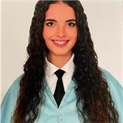 Actualmente soy integradora social y estoy cursando el  grado de trabajo social y educación social, con niños de 3/16 años.