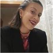 Soy maestra de Infantil y Primaria, me gusta enseñar a través del juego y de este modo se sientan cómod@s para aprender