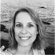 Communicative, growth-oriented and curious mental health professional 