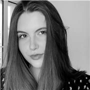 Étudiante en droit bac +4