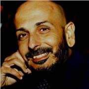 Offro lezioni individuali, con percorsi costruiti insieme agli studenti in base alle loro caratteristiche e predisposizioni.