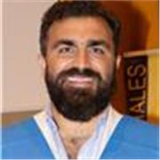 Maestro de Pedagogía Terapéutica con experiencia en Educación Infantil y Primaria, especializado en atención al alumnado con NEAE