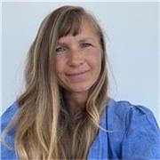 Experienced coach and ESL teacher helping learners achieve their goals.