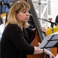 Vuoi comprare il tuo primo basso e hai bisogno di aiuto?! contattami e potremo vederlo insieme a seconda del genere che vuoi suonare. prenota una lezione per creare il tuo programma didattico musicale 🎶