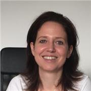 Tutor specializzata DSA per tutte le età. Metodo di studio efficace, strumenti compensativi e supporto in tutte le materie.