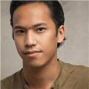 I'm Paolo, and I'm an actor! Here to teach people foundational skills of communication, public speaking, presenting - you name it!