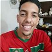 ¡Hola! Me llamo Sadellah Taleb soy profesor de francés apasionado, especializado en enseñar tanto a niños como a estudiantes