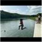 Einser /zweier Englisch Kandidaten ,ich bin gut in Englisch aber auch in anderen Fächern wie Mathe Deutsch und Geo … es macht mir spaß Menschen etwas beizubringen