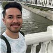 Spanisch Muttersprachler und Lehramt Stundet bietet, sowohl Nachhilfe für Schüler als auch Sprachkurse für Erwachsene