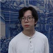 I am an artist and creative practitioner with international experience working in museums, galleries, and commercial art fairs.