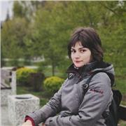 An experienced online and offline ENGLISH TEACHER, positive and creative