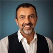 Smetti di gestire persone, inizia a guidarle: leadership online e a Milano