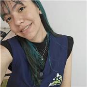 Professora particular de inglês com experiência em aulas online e presenciais, lecionando desde crianças a adultos