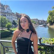 Profesor de primaria y ESO. Tambien puedo dar clases de Bachillerato de Ciencias Sociales en diversas asignaturas