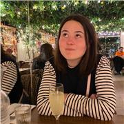 Professeure de Français (langue maternelle) pour tous les niveaux