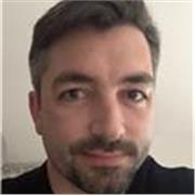 Profesor nativo de inglés del Reino Unido con amplia experiencia, especialista en preparación de exámenes Cambridge y conversacion. Clases online