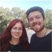 Soy Manu, profesor licenciado en primaria y con amplia experiencia en el apoyo escolar y en el ámbito educativo. 