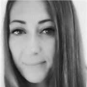 tutora de apoyo escolar especializada en clases de forma online y presencial. 
Idiomas: Alemán e italiano