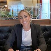 Mi chiamo Alicia. Ho 26 anni. Sono qualificato TEFL e un insegnante / tutor di inglese online