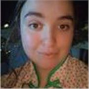 Salut! I’m Scarlet (18), an A-Level French student and GCSE Grade 9 achiever. French is my passion and basically my life, and I want you to love it just as much as I do! Languages have always been my passion, as well as animals and I have a profound knowl