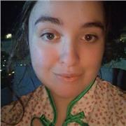 Salut! I’m Scarlet (18), an A-Level French student and GCSE Grade 9 achiever. French is my passion and basically my life, and I want you to love it just as much as I do! Languages have always been my passion, as well as animals and I have a profound knowl