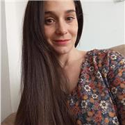 Profesora de primaria y secundaria apta para todas las edades y niveles . Titulada en Turismo y con muy buen nivel de inglés