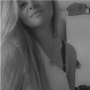 Laureanda in Lingue e culture moderne e iscritta alla magistrale di Lingue e letterature moderne offre lezioni private