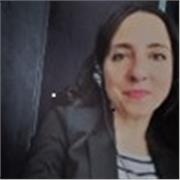 Offro lezioni di General e Business English a individui e gruppi e supporto nella preparazione degli esami Cambridge