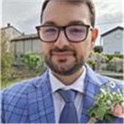 Laureato in chimica clinica e forense offre lezioni online di chimica e biologia