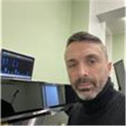 Vocal Coach / Insegnante di Canto Offre Lezioni Online & in presenza