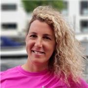 Experienced math tutor with a degree in pedagogy, offering private lessons for students of all ages in Geneva and online. With ove