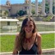 Profesora titulada con el grado en magisterio primaria mención inglés. Título c1 de Cambridge y con experiencia de más de 9 años.