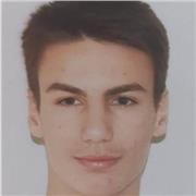 Me llamo Lucas, tengo 20 años y curso una ingeniería naval, puedo dar clase en Matemáticas, Física, Química, Dibujo técnico