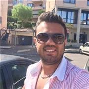 Diplomato e laureando in giurisprudenza impartisce lezioni di diritto